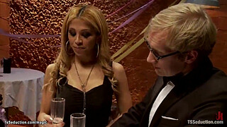 Shemale bombshell anal fucks man 2