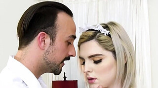 Trans Maid Ella Hollywood Does Anal